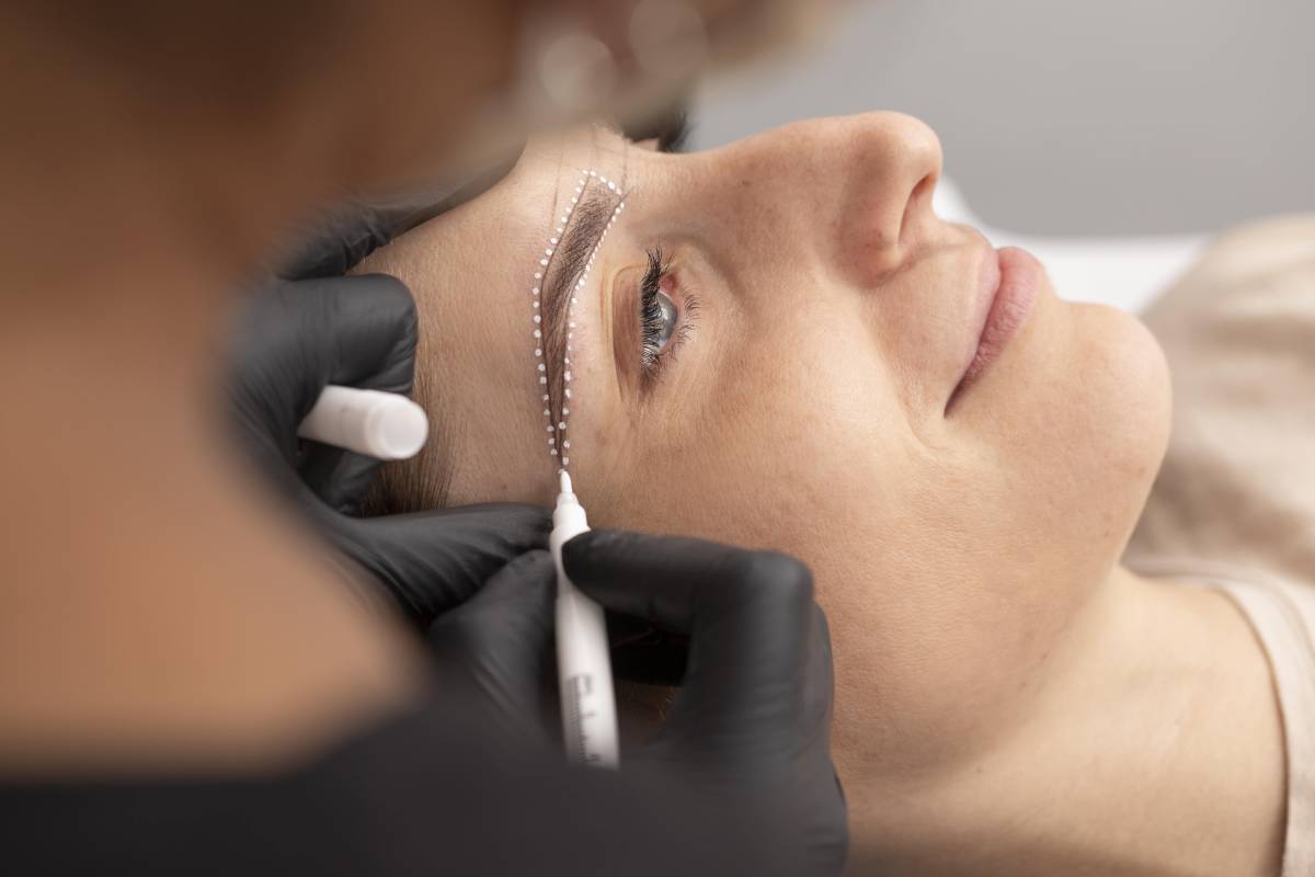 eyebrow lift treatment