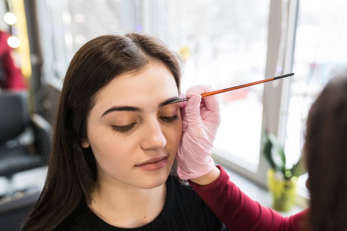 Natural Eyebrow Lift Options